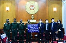 Bộ Quốc phòng ủng hộ Quỹ “Vì người nghèo” Trung ương 500 triệu đồng